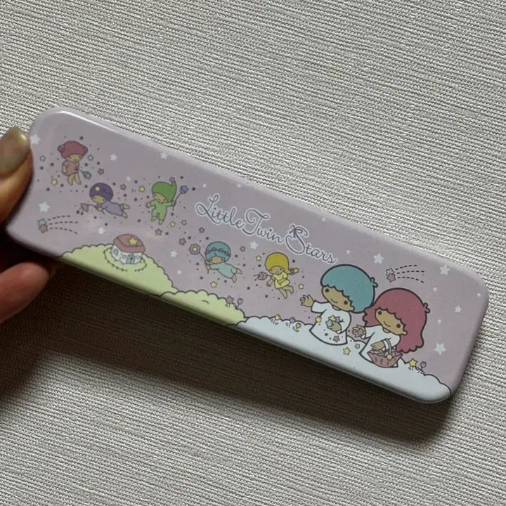 [BUNJANG] Sanrio Kiki &amp; Lala Tin Case with Pen Set / 고전 키키라라 틴케이스(볼펜set)