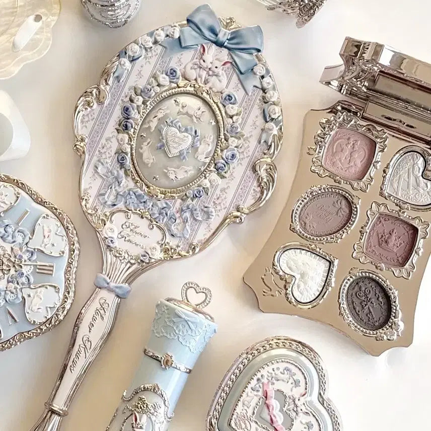 [BUNJANG] Flower Knows White Bunny Eyeshadow Palette / (새상품 현물) 1호 아이섀도우 플라워노즈 버니가든 화이트 버니