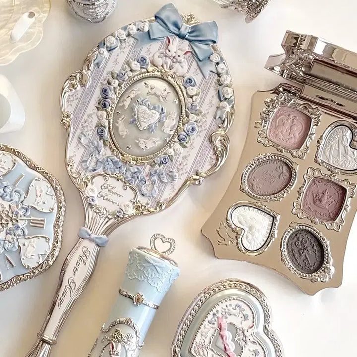 [BUNJANG] Flower Knows White Bunny Eyeshadow Palette / (새상품 현물) 1호 아이섀도우 플라워노즈 버니가든 화이트 버니