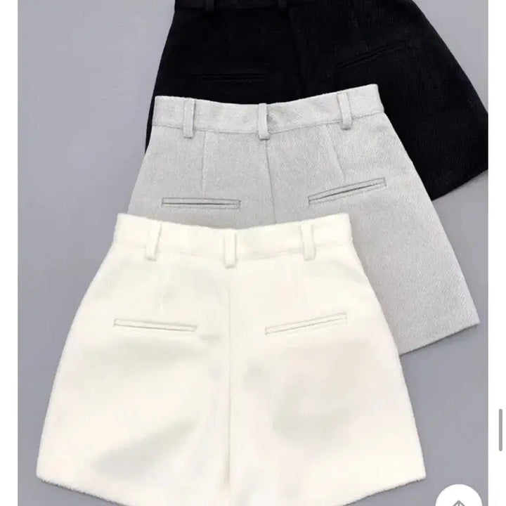 [BUNJANG] Unbranded Alpaca Blend High-Waist Short Pants / 새상품) 울 50% 알파카 하이웨스트 숏팬츠 블랙