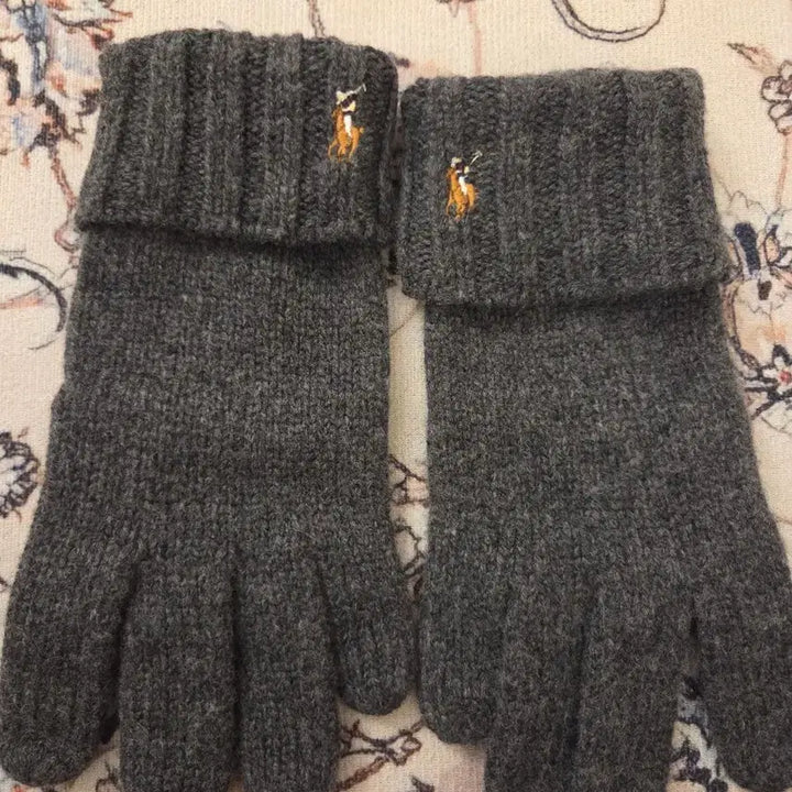 [BUNJANG] Polo Ralph Lauren Merino Wool Gloves Dark Gray / 폴로 랄프로렌 메리노울100% 장갑 다크그레이