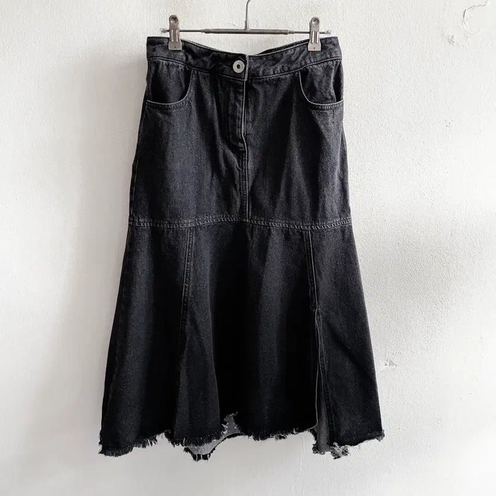 [BUNJANG] CC Collect Slit Detail Denim Skirt / 22FW CC COLLECT 옆트임 포인트 데님 스커트