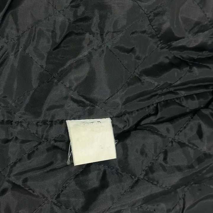 [BUNJANG] Kappa Quilted Lightweight Padded Vest / 카파 누빔 경량패딩 조끼