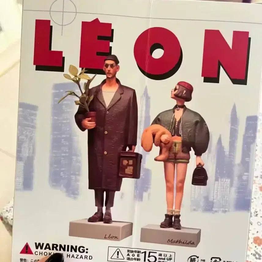 [BUNJANG] Leon & Mathilda Figure Set + Embroidered Patch / 레옹마틸다 피규어 +자수패치 등 (인테리어 소품)