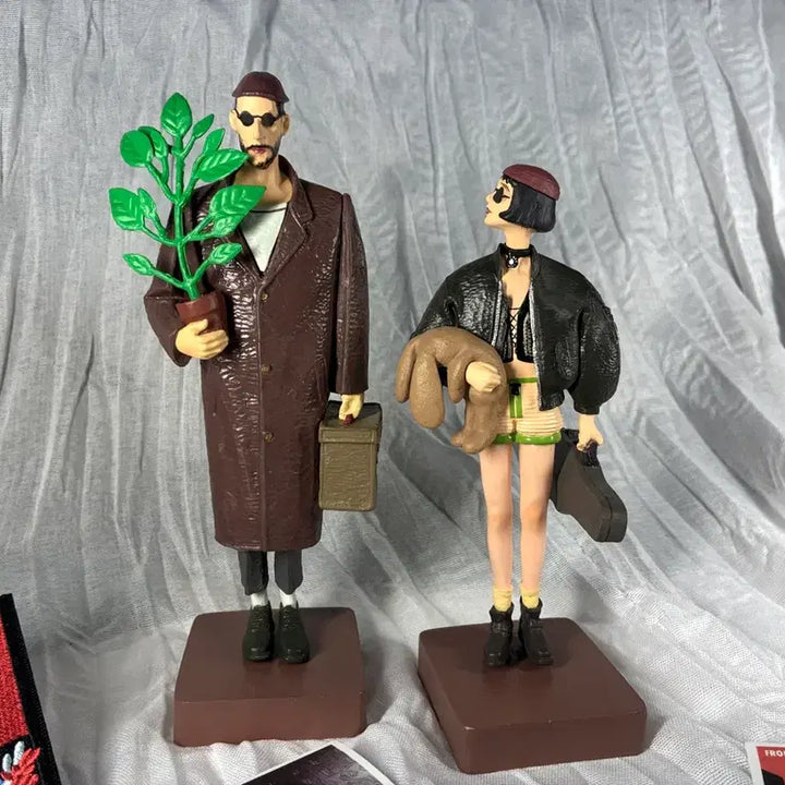[BUNJANG] Leon & Mathilda Figure Set + Embroidered Patch / 레옹마틸다 피규어 +자수패치 등 (인테리어 소품)