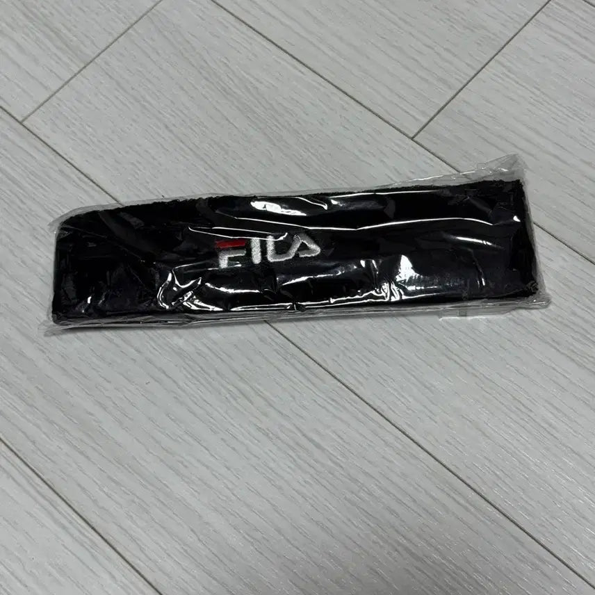 [BUNJANG] Fila Run BTS 100th Episode Commemorative Hairband / 휠라 달려라방탄 100회기념 헤어밴드 방탄 미개봉 새상품