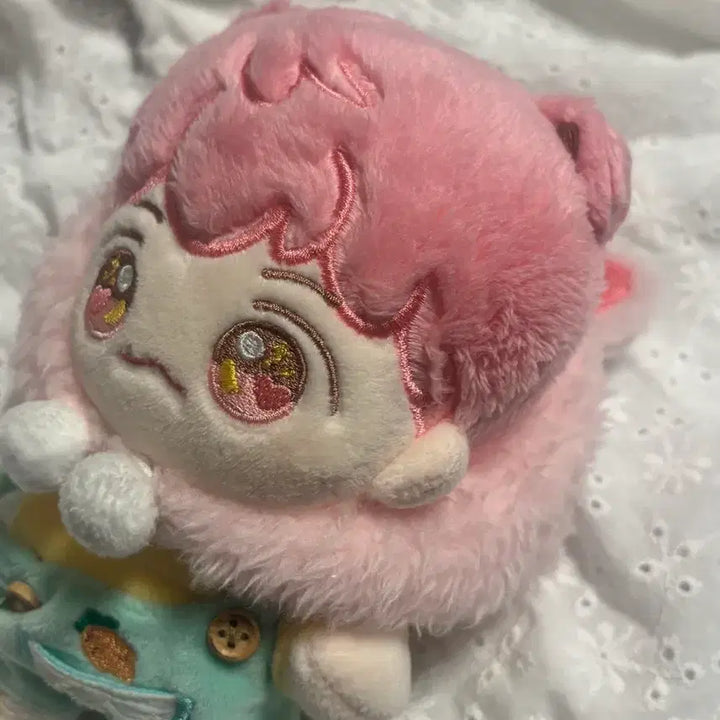 [BUNJANG] EXO Baekhyun Cherry-Kyung Doll / 앵두큥 변백현 백현 인형 판매합니다.