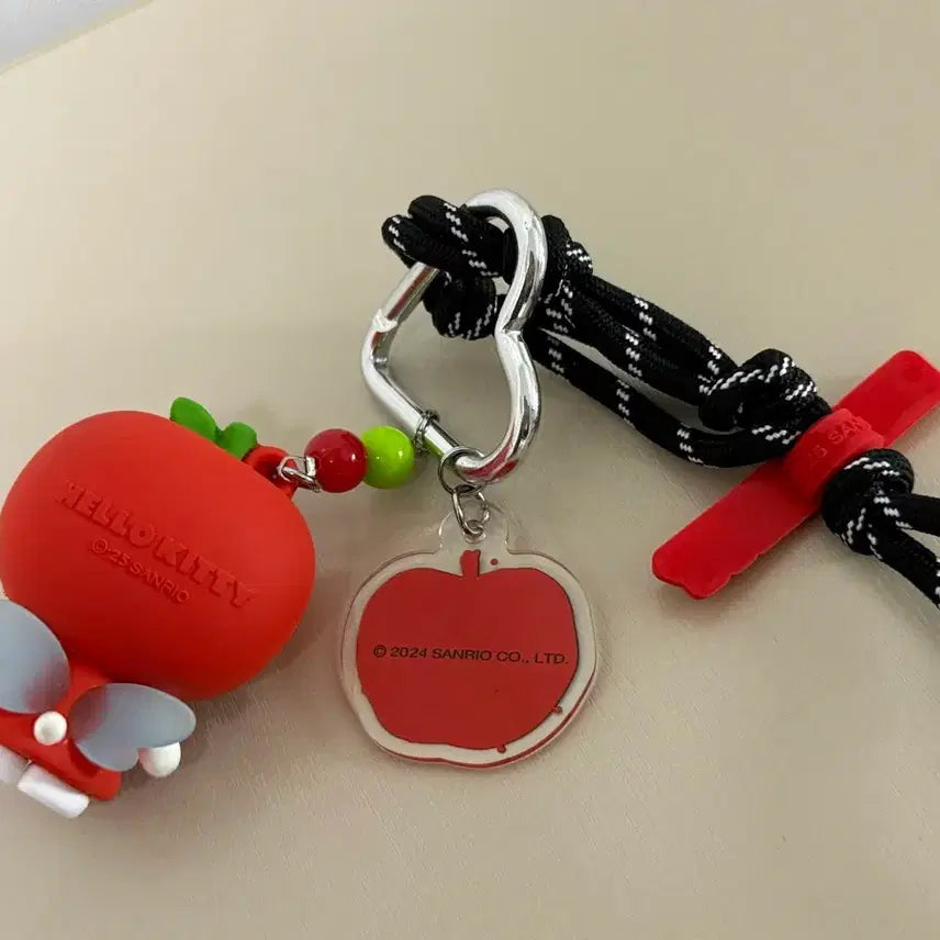 [BUNJANG] Hello Kitty Apple Strap Keychain / 헬로키티 애플 스트랩 키링 고리