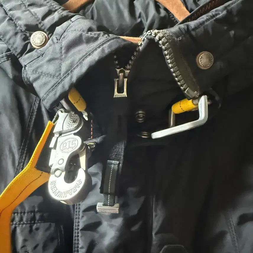 [BUNJANG] Parajumpers Light Hand XL Jacket / 파라점퍼스 라이트핸드XL 105-110호.