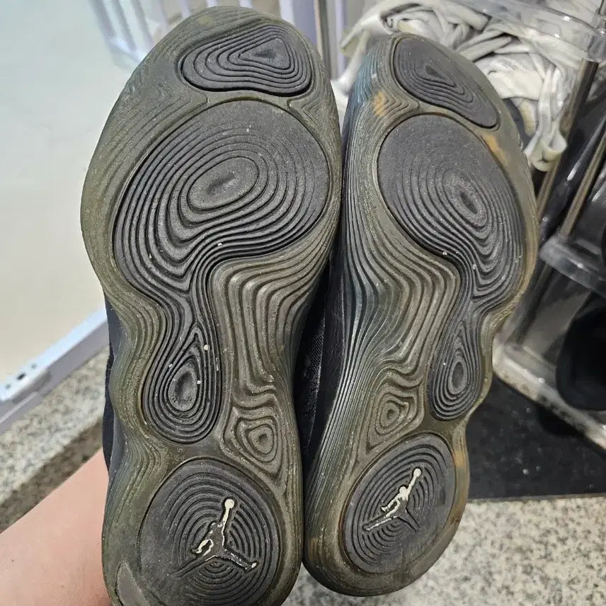 [BUNJANG] Nike Jordan Super.Fly Low Sneakers / 나이키 조던 슈퍼플라이 (275)