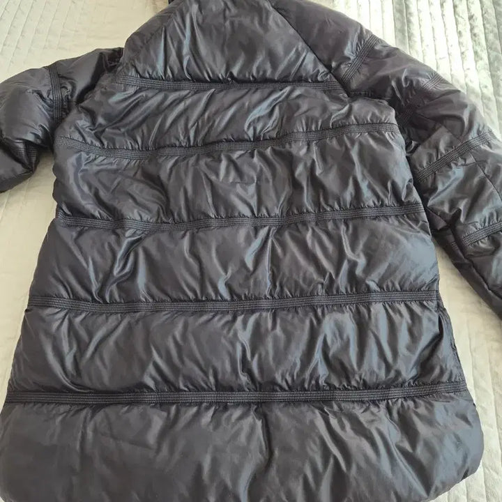 [BUNJANG] Petray Takan Navy Down Jacket / 페트레이 타칸 네이비 40사이즈