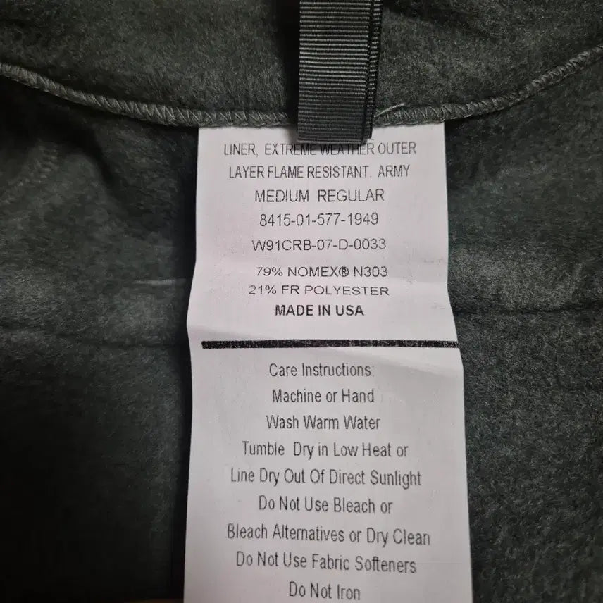 [BUNJANG] US Military FR Polartec Jacket M-R / 미군 FR 난염 폴라텍 자켓 M-R 105