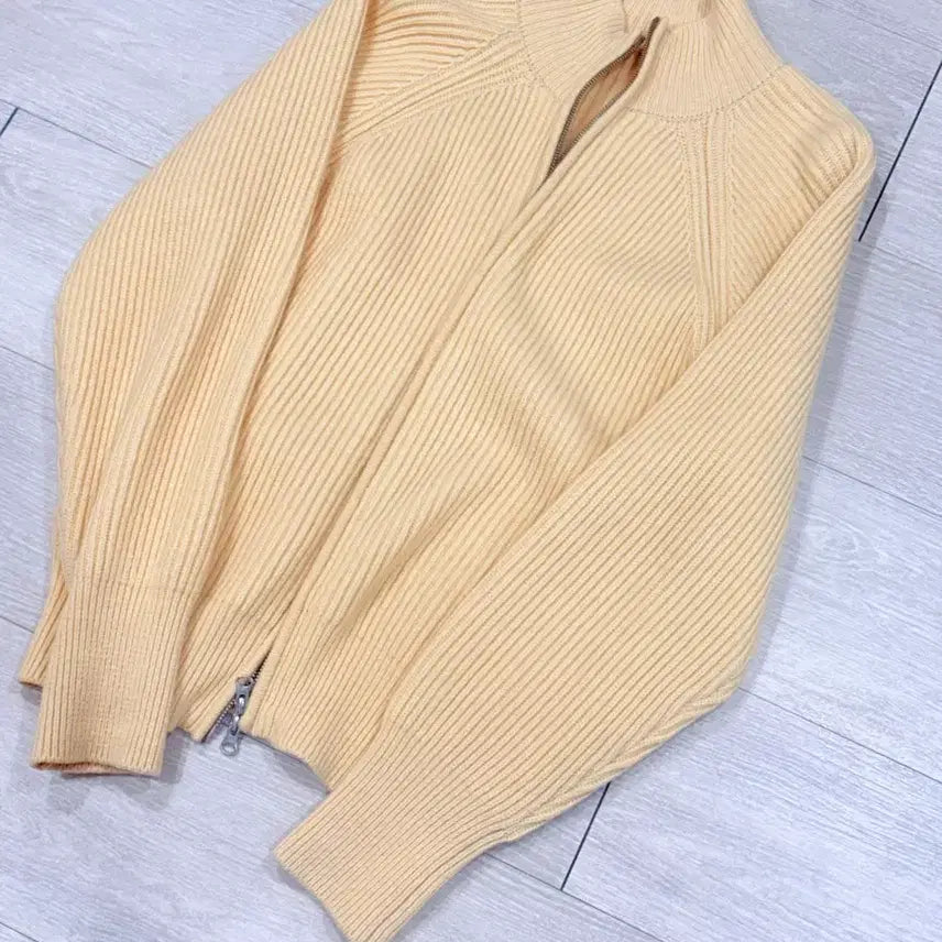 [BUNJANG] Frui 2-Way Bulky Zip-Up (Lemon, M) / 프루이 2웨이 벌키 집업(레몬, M) 팝니다