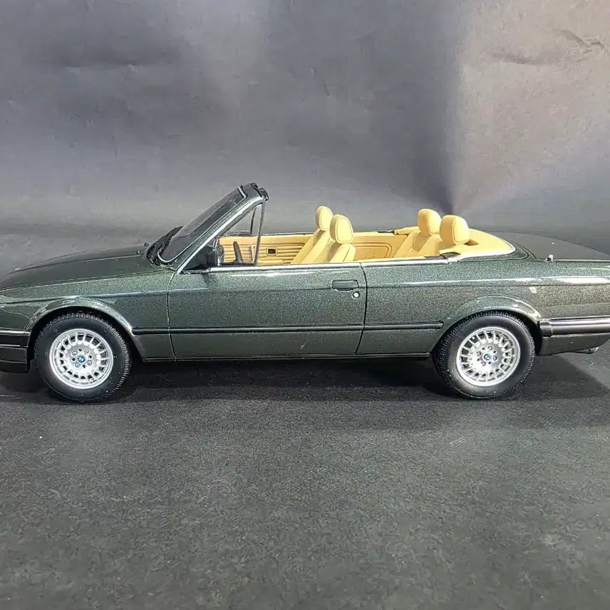 [BUNJANG] Otto BMW E30 325i Convertible Diecast Model / 1/18 오또 BMW E30 325i 컨버터블