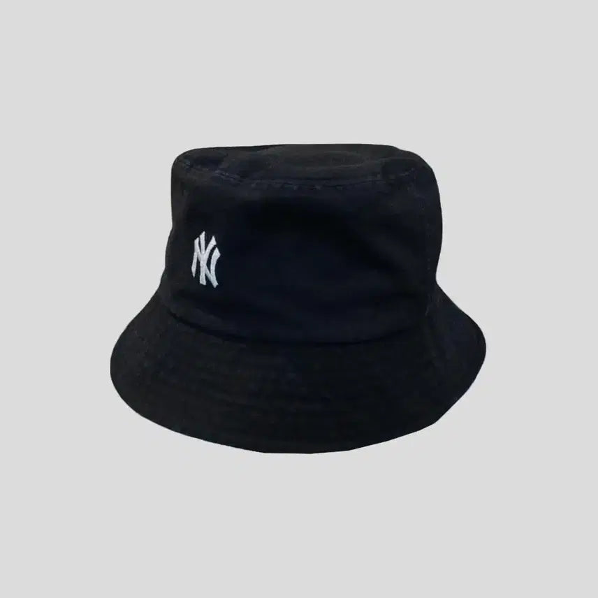 [SOLD OUT] MLB 엠엘비 블랙 뉴욕양키즈 팀로고 코튼 벙거지 버킷햇 60