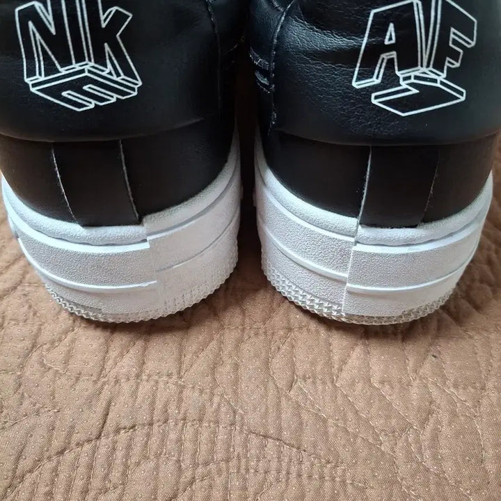 [BUNJANG] Nike Air Force 1 Pixel Women's Platform Sneakers / 255 나이키 에어포스1 픽셀 여성 키높이 운동화[2087]