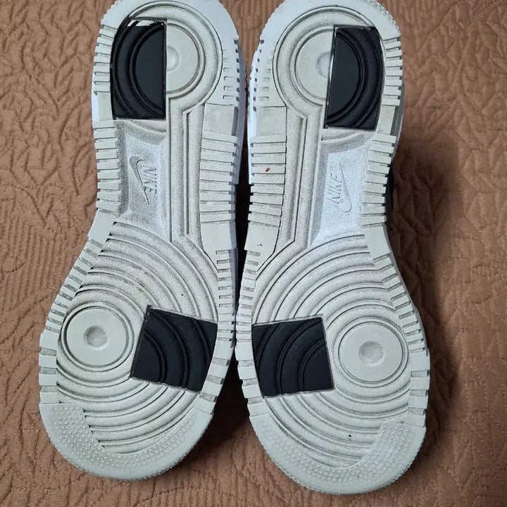 [BUNJANG] Nike Air Force 1 Pixel Women's Platform Sneakers / 255 나이키 에어포스1 픽셀 여성 키높이 운동화[2087]