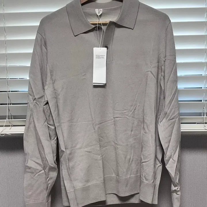 [SOLD OUT] 아르켓 메리노 울 폴로 니트 L사이즈