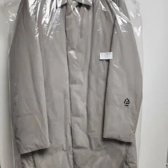 [BUNJANG] Theory Pen Padding Coat - L / 띠어리/ 펜 패딩코트 /L