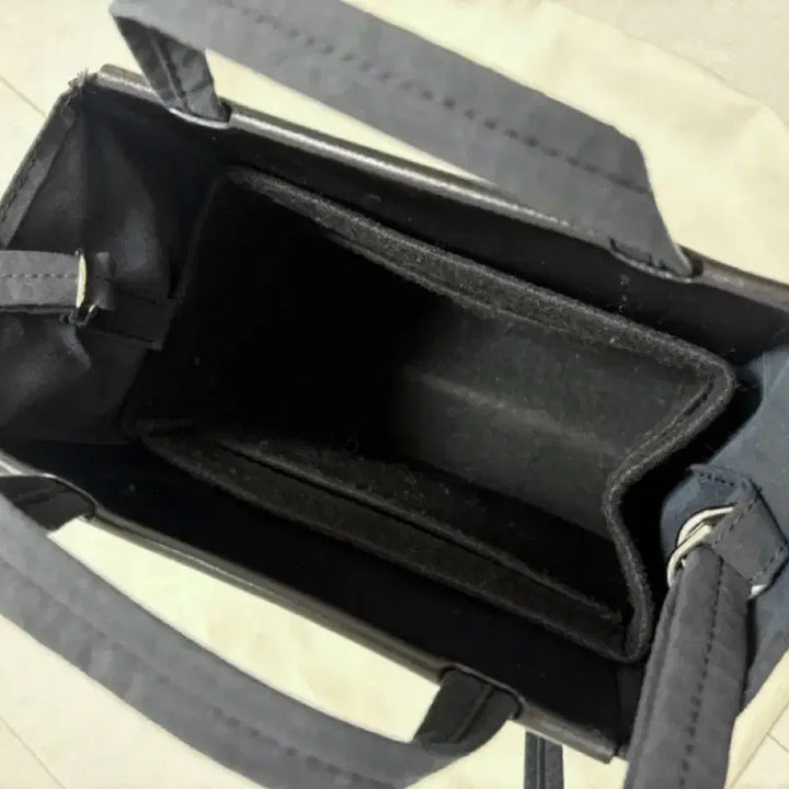 [BUNJANG] Acne Studios Baker Bag Black Small (Dust Bag, Inner Bag Included) / 아크네스튜디오 베이커백 블랙 스몰 (더스트백, 이너백 포함)
