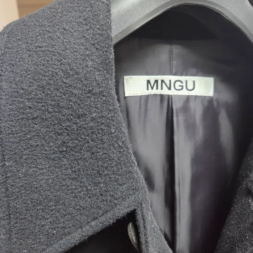[BUNJANG] MNGU Mingu Balmacaan Black Coat (Size M) / MNGU 밍구 발마칸 블랙 코트 m 사이즈 마지막 가격!