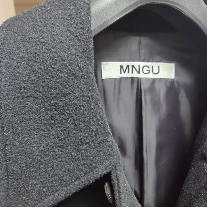 [BUNJANG] MNGU Mingu Balmacaan Black Coat (Size M) / MNGU 밍구 발마칸 블랙 코트 m 사이즈 마지막 가격!