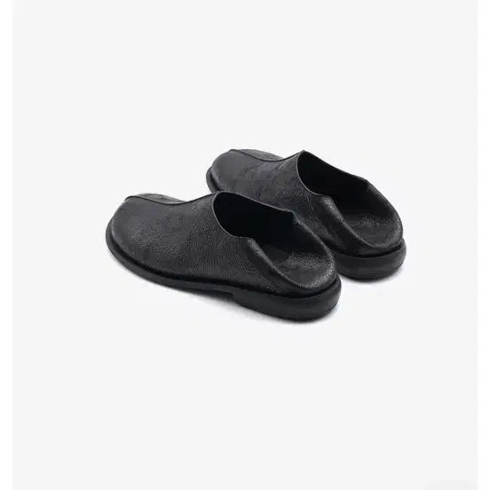 [BUNJANG] Insilence Crack Leather Clogs Black / [280] 인사일런르 크랙 레더 클로그 BLACK