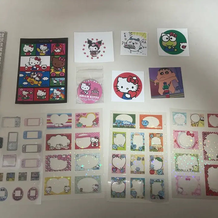 [BUNJANG] Kitty Sticker & Badge Set / 키티 스티커&뱃지 세트