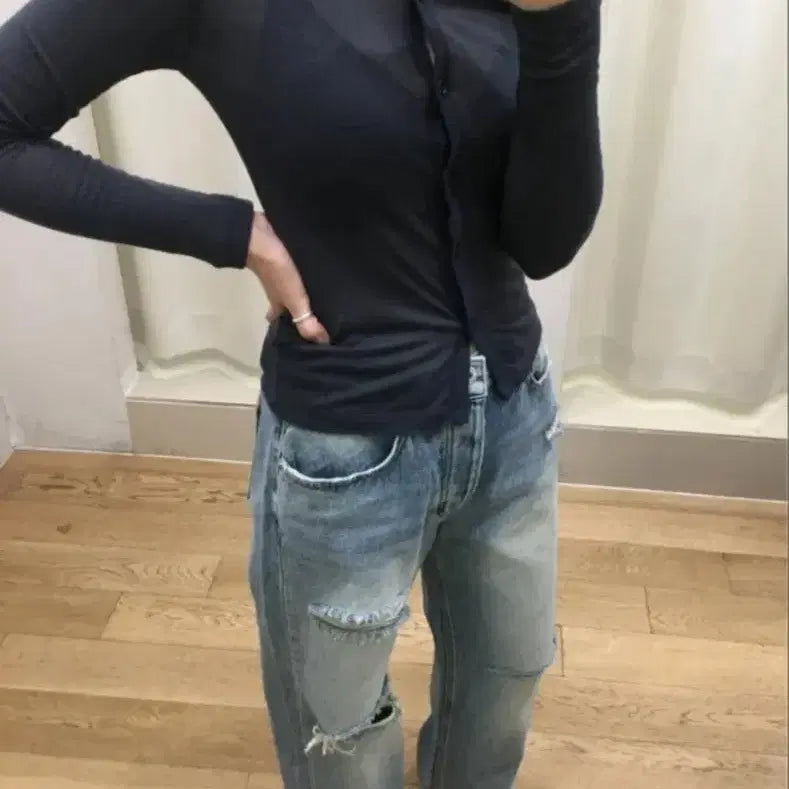 [BUNJANG] Flower Glam Cardigan Charcoal / 플라워 글램 카라티 free 차콜