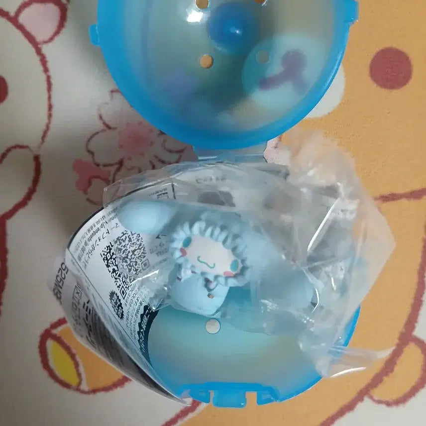 [BUNJANG] Sanrio Hello Kitty Cinnamoroll Hoodie Figure / (정품)산리오 후드티 피규어 가챠 헬로키티 시나모롤