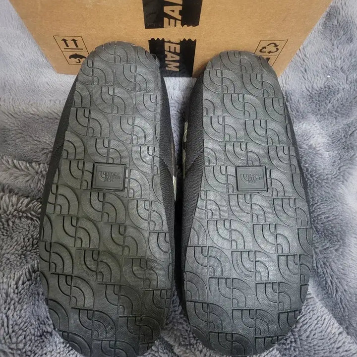 [BUNJANG] North Face Nuptse Mule Camo Khaki / (285)새상품 노스페이스  눕시 뮬 카모 카키