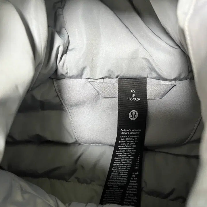[BUNJANG] Lululemon Down For It All Hooded Padded Jacket / 룰루레몬 다운 포 잇 올 후디 패딩 자켓 새상품