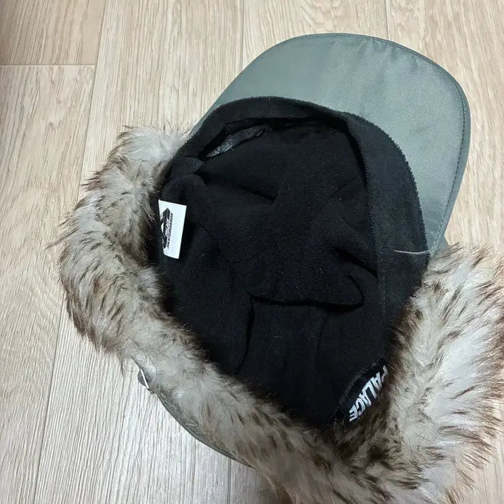 [BUNJANG] Palace Flight Olive Trooper Hat / 팔라스 팔 플라이트햇 올리브 트루퍼햇
