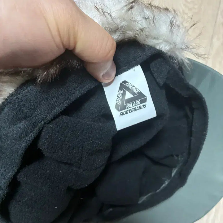 [BUNJANG] Palace Flight Olive Trooper Hat / 팔라스 팔 플라이트햇 올리브 트루퍼햇