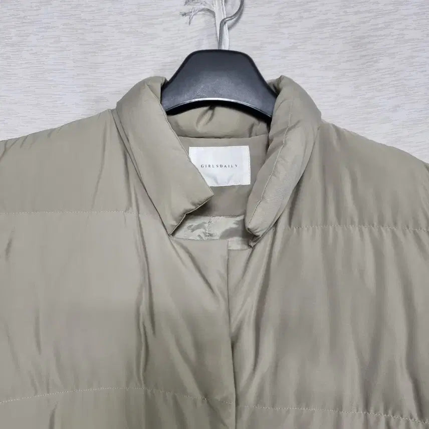[SOLD OUT] 걸즈데일리 패딩베스트 여66-77 ㅡ0129