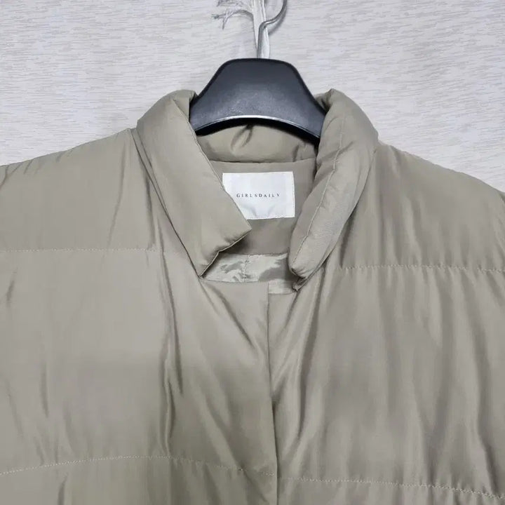 [SOLD OUT] 걸즈데일리 패딩베스트 여66-77 ㅡ0129