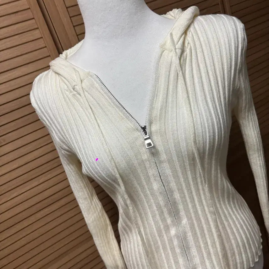 [BUNJANG] De Ob, Rosum, J, Bless Shop, Henne Hooded Knit Top / 청순 후드 집업 니트 /수입의류 드오브 로썸제이 블레스샵 엉넬 홀복 헨느