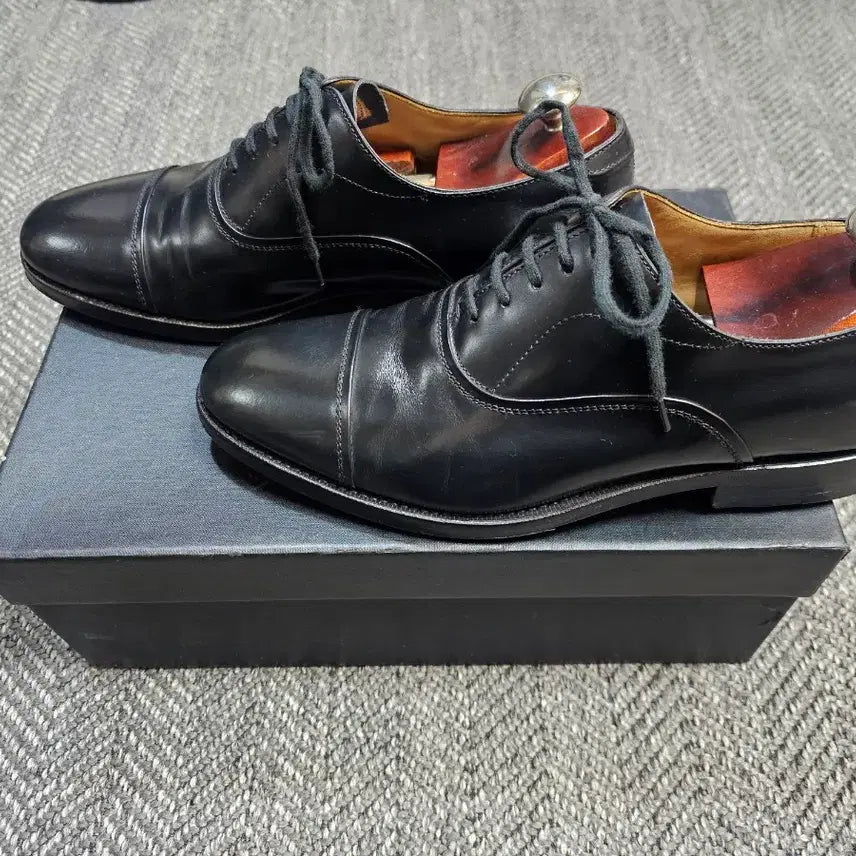 [BUNJANG] Kumkang Jehwa Heritage Regal Leather Shoes / 금강제화 헤리티지리갈 255