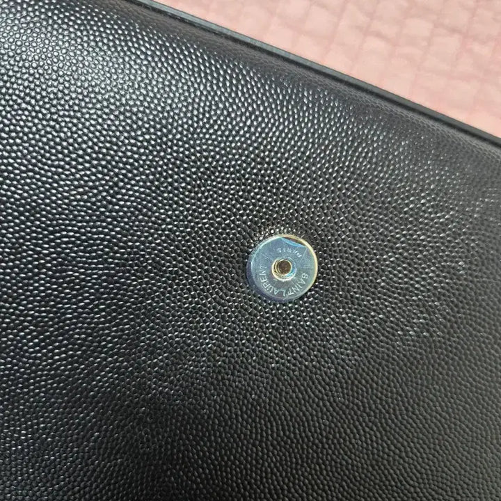 [BUNJANG] Saint Laurent Black Caviar Clutch Bag / 정품 생로랑 블랙 캐비어 은장 클러치백