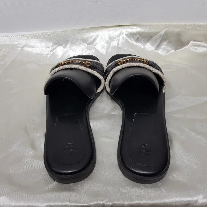 [BUNJANG] Massimo Dutti Women's Leather Slippers (Size 38) / 마시모두띠/여성레더슬리퍼/미사용/38(240)/파라오쇼핑