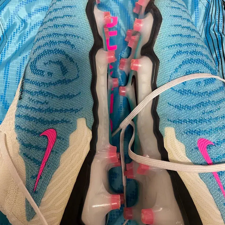 [BUNJANG] Nike Phantom GX Elite Soccer Cleats / 나이키 팬텀gx 엘리트 270