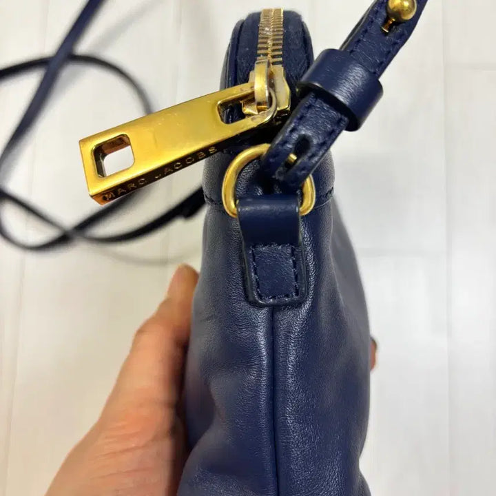 [BUNJANG] MARC JACOBS Navy Leather Crossbody Bag / [정품] 마크제이콥스 네이비 가죽 크로스백