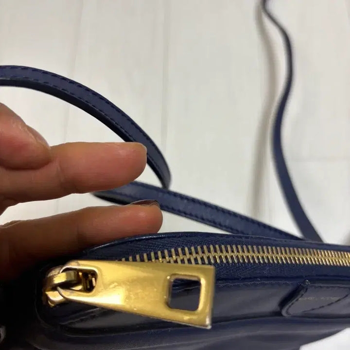 [BUNJANG] MARC JACOBS Navy Leather Crossbody Bag / [정품] 마크제이콥스 네이비 가죽 크로스백