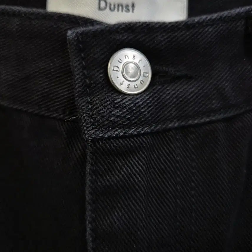 [BUNJANG] Dunst Black Loose Fit Denim Pants M / 25ss던스트 블랙 루즈진 데님 팬츠 M