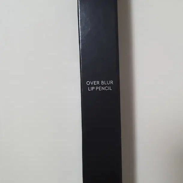 [BUNJANG] Hera Over Blur Lip Pencil (Vanilla Cuddle) / (새 상품)헤라 오버 블러 립 펜슬(바닐라 커들)