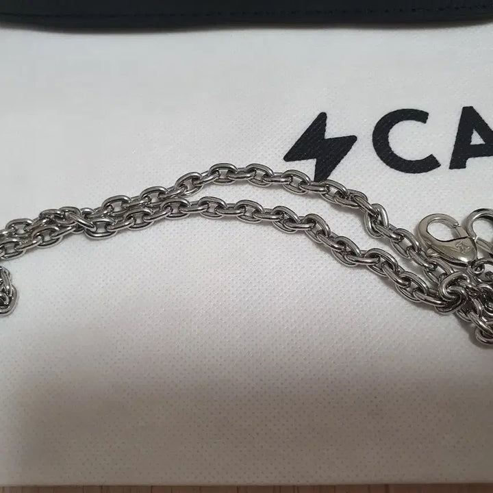 [BUNJANG] Louis Vuitton Epi Pouch / 루이비통 이지파우치 에피 (에삐) 동영상0