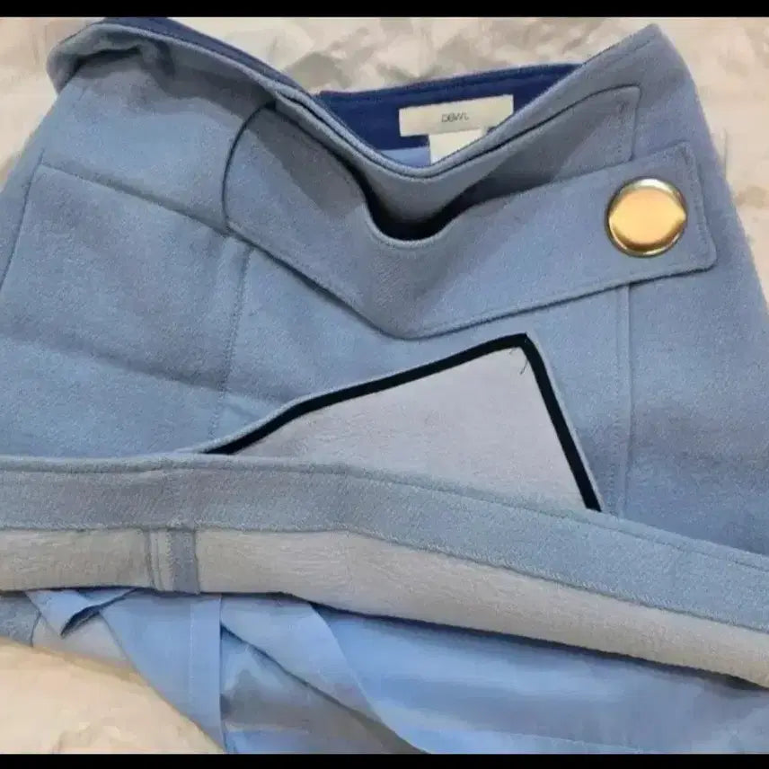 [BUNJANG] DeWL Sky Blue Wool Mini Skirt / 듀엘 169>49 최상급 스카이블루 하늘색 모직미니스커트 44반55