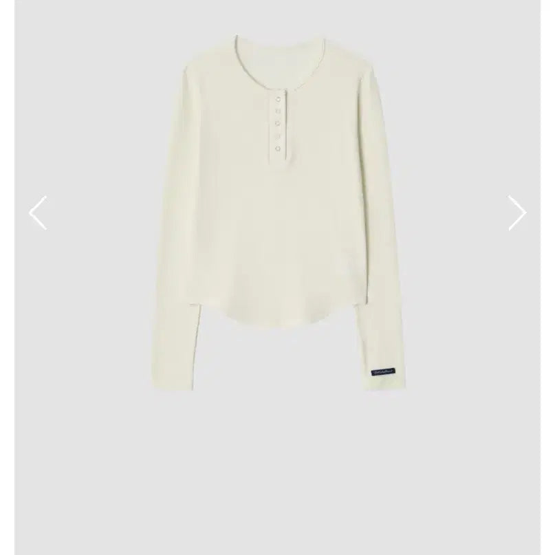 [BUNJANG] So Dinky Bread Ivory Henley Neck T-shirt / 쏘딩키브레드 버튼 아이보리 헨리넥 티셔츠