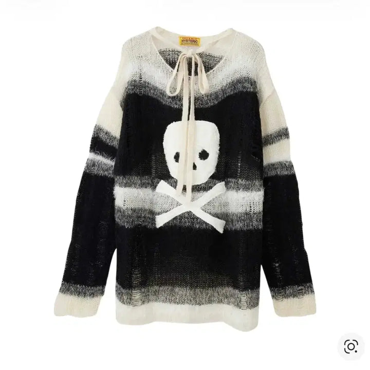 [BUNJANG] Hysteric Glamour Skull Applique Striped Sweater White / 히스테릭 글래머 스컬 아플리케 크러쉬드 스트라이프 스웨터 화이트