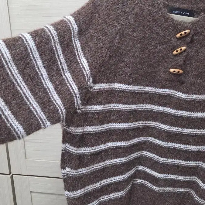 [BUNJANG] Brown Knit / 밤색 니트 --새것